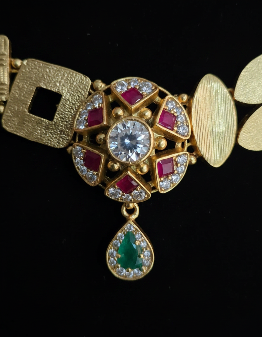 Kavya medallion detail