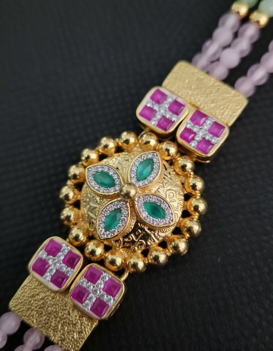 Priya bracelet detail